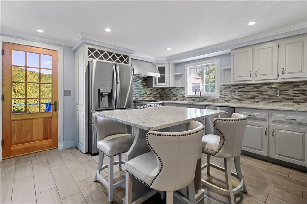 Single Family Residence at 68 Soares Drive, Portsmouth, photo 21 of 50