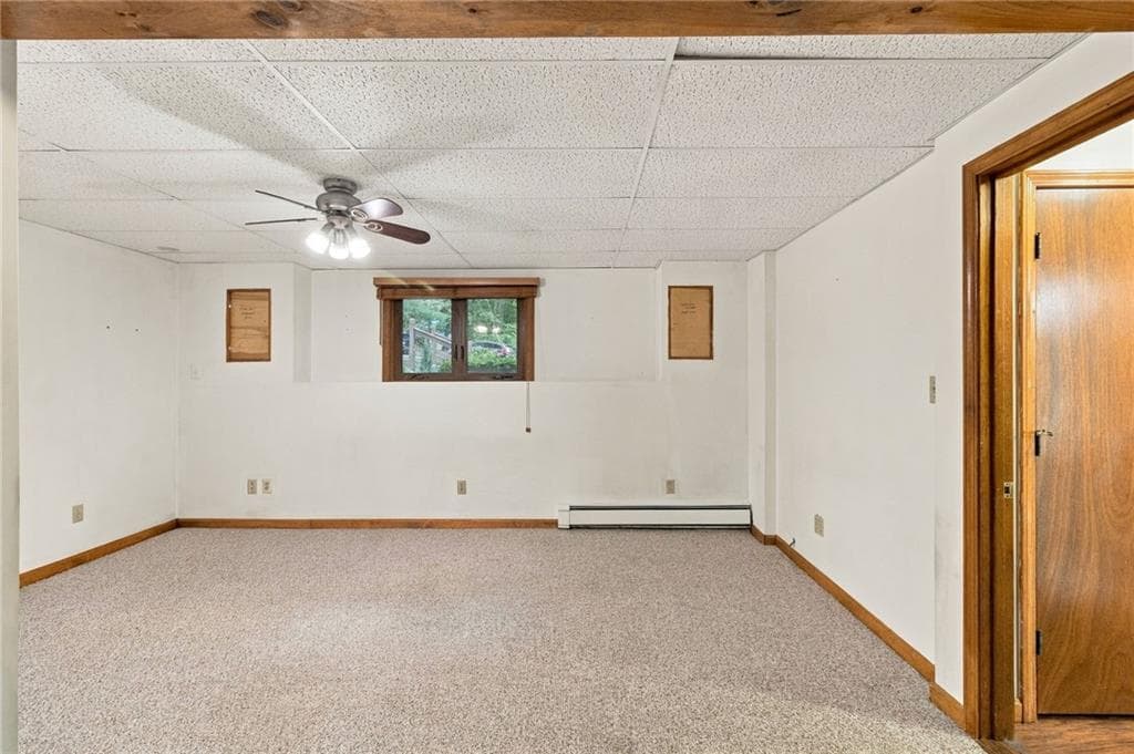 Single Family Residence at 15 Deer Run Run, Cranston, photo 17 of 37