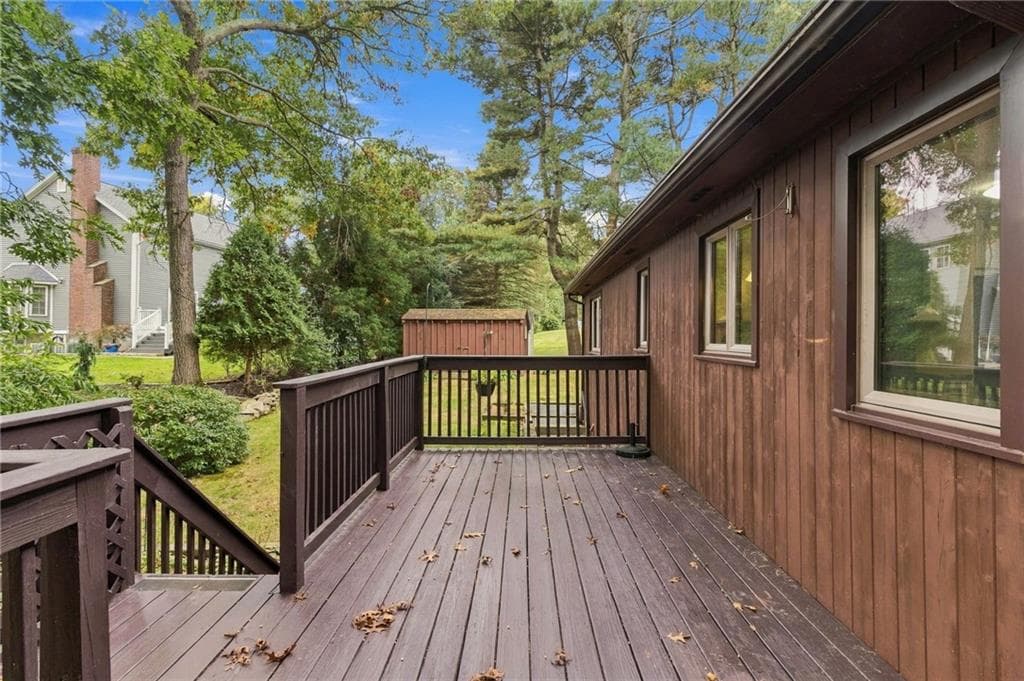 Single Family Residence at 15 Deer Run Run, Cranston, photo 26 of 37