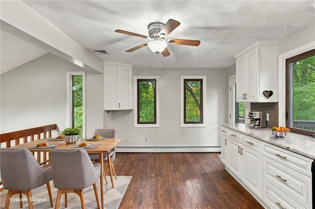 Single Family Residence at 15 Deer Run Run, Cranston, photo 7 of 37