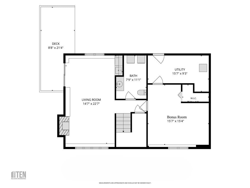 Single Family Residence at 15 Deer Run Run, Cranston, photo 36 of 37