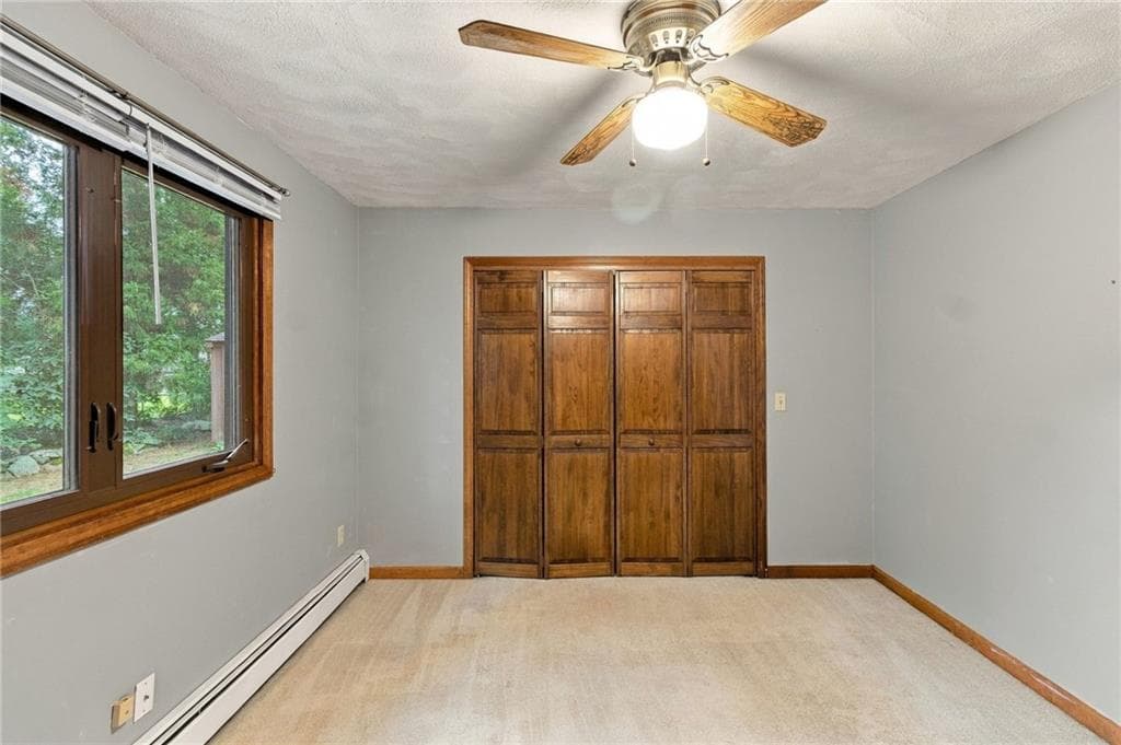 Single Family Residence at 15 Deer Run Run, Cranston, photo 19 of 37