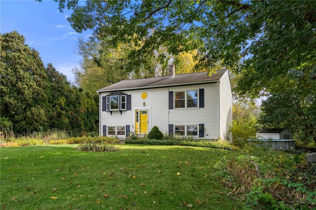 Single Family Residence at 193 Canal Street, Westerly, photo 6 of 39