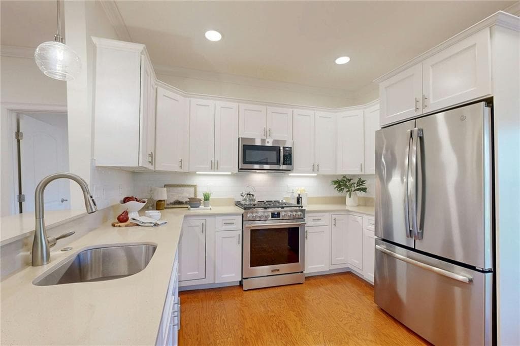 Condominium at 1404 South County Trail UNIT 203, East Greenwich, photo 17 of 44