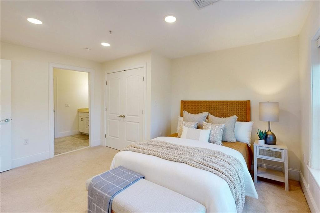 Condominium at 1404 South County Trail UNIT 203, East Greenwich, photo 34 of 44