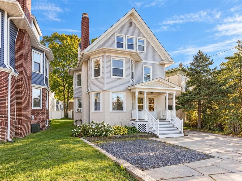 143 Irving Avenue UNIT 2