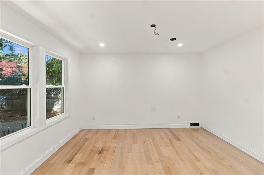 Single Family Residence at 38 Amherst Road, Cranston, photo 20 of 49