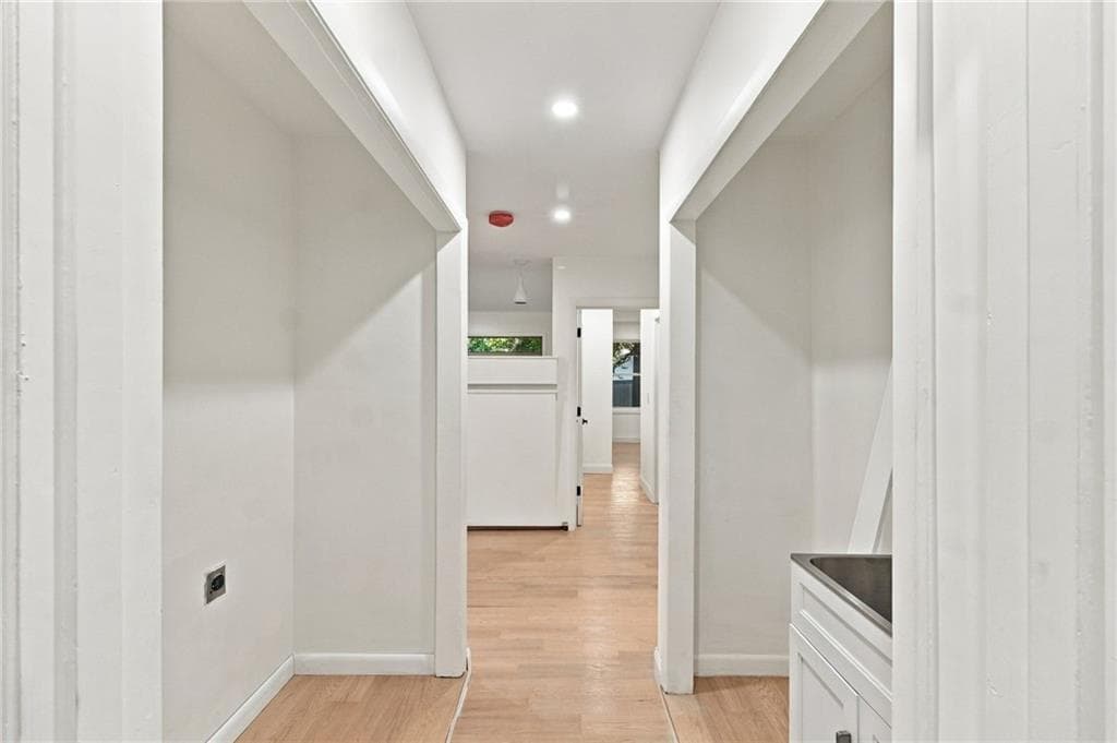 Single Family Residence at 38 Amherst Road, Cranston, photo 8 of 49