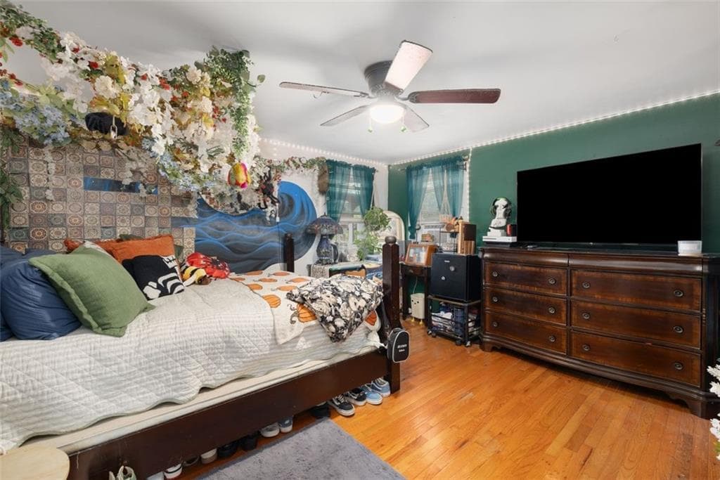 Single Family Residence at 1034 Stafford Road, Tiverton, photo 27 of 49