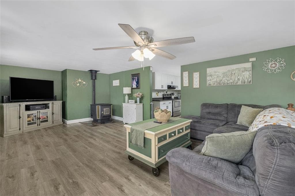 Single Family Residence at 1034 Stafford Road, Tiverton, photo 8 of 49