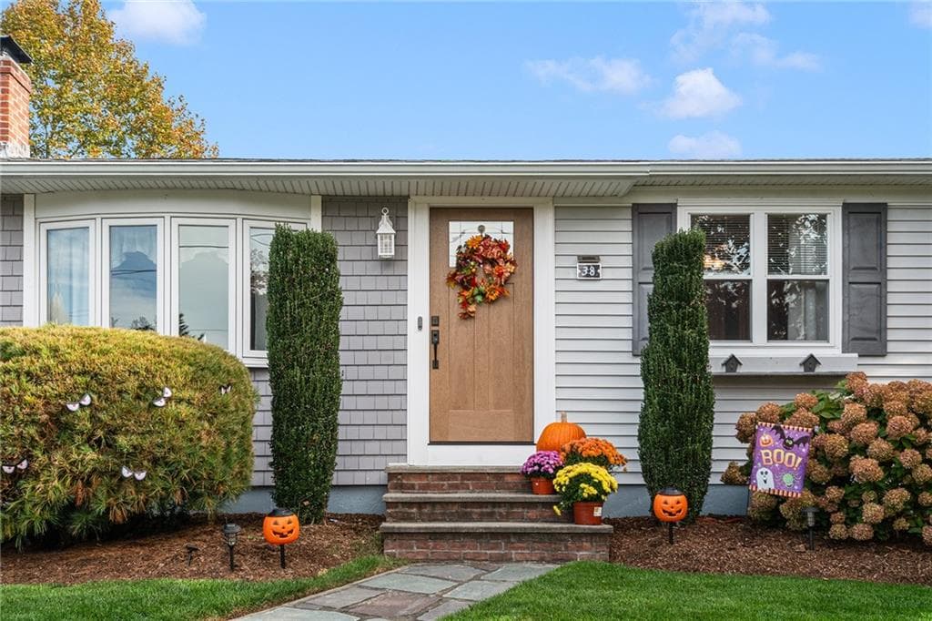 Single Family Residence at 38 Pitman Road, Warwick, photo 32 of 33