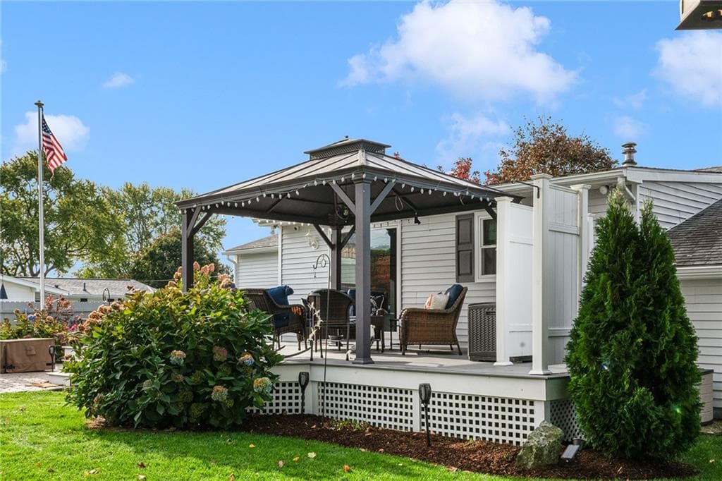 Single Family Residence at 38 Pitman Road, Warwick, photo 28 of 33