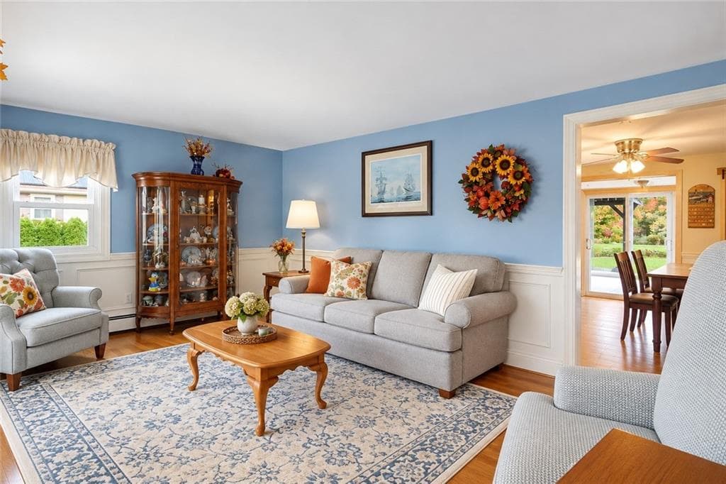 Single Family Residence at 38 Pitman Road, Warwick, photo 14 of 33