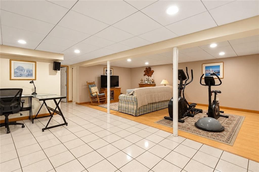 Single Family Residence at 38 Pitman Road, Warwick, photo 25 of 33