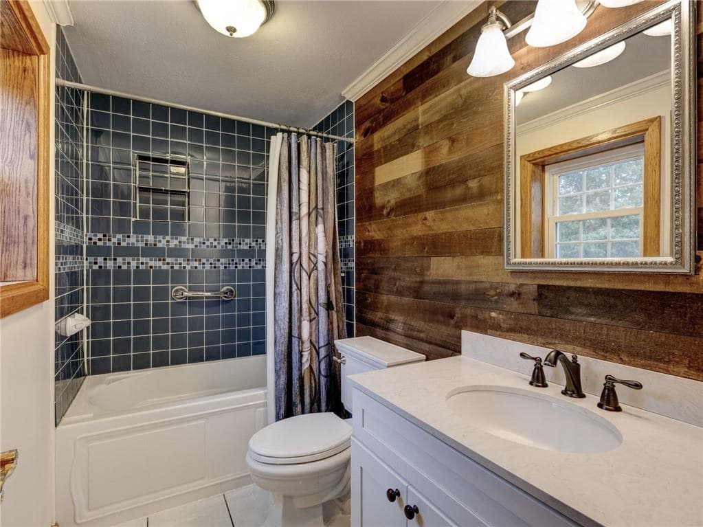 Single Family Residence at 15 Margaret Henry Road, Killingly, photo 27 of 40