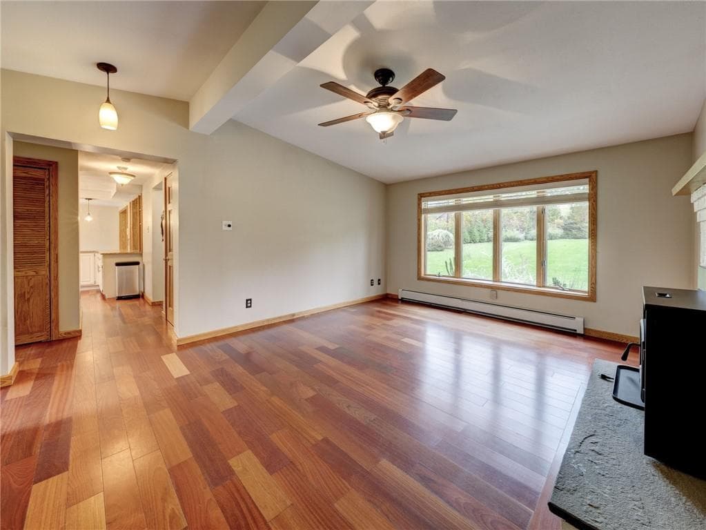 Single Family Residence at 15 Margaret Henry Road, Killingly, photo 17 of 40