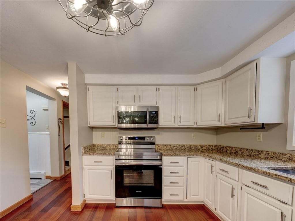Single Family Residence at 15 Margaret Henry Road, Killingly, photo 12 of 40