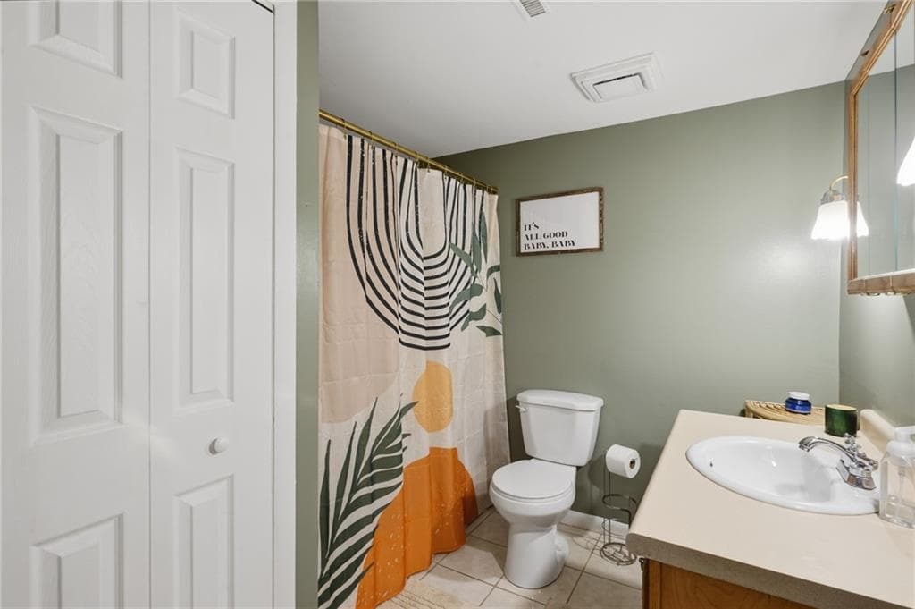 Condominium at 131 Fordson Avenue UNIT 7, Cranston, photo 15 of 19