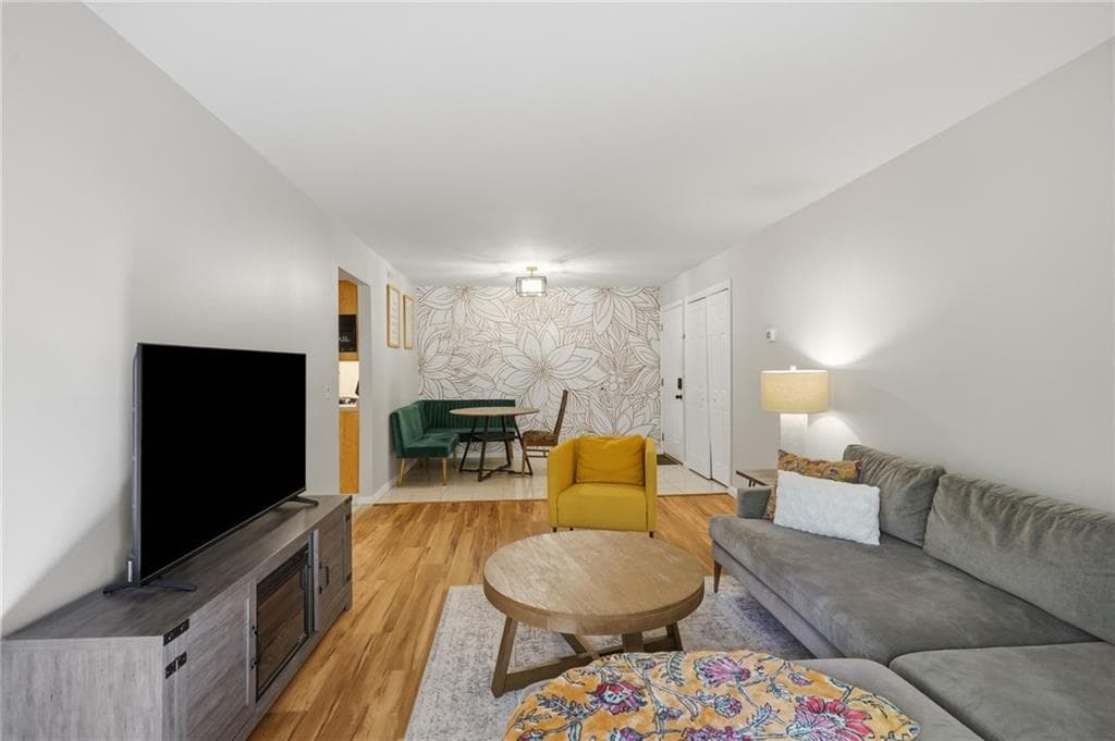 Condominium at 131 Fordson Avenue UNIT 7, Cranston, photo 4 of 19