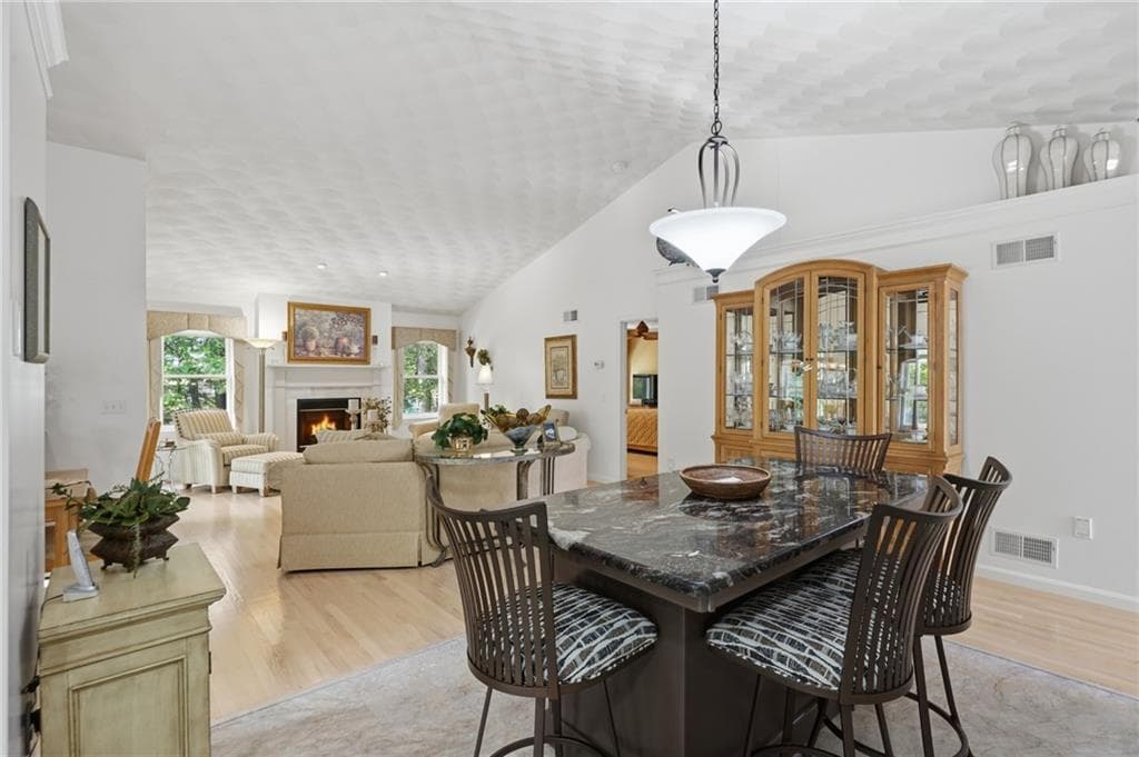 Condominium at 249 Spencer Woods Drive, East Greenwich, photo 13 of 32