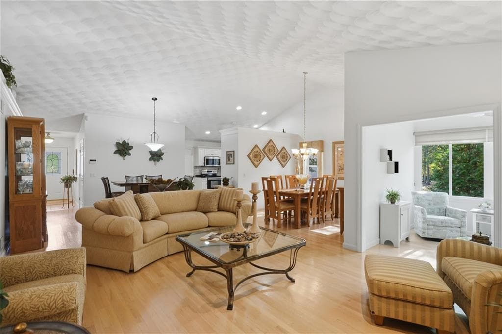 Condominium at 249 Spencer Woods Drive, East Greenwich, photo 17 of 32