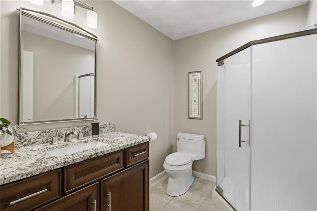 Condominium at 249 Spencer Woods Drive, East Greenwich, photo 26 of 32