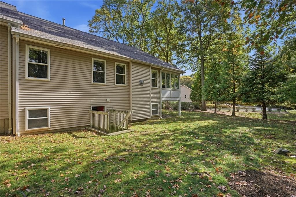 Condominium at 249 Spencer Woods Drive, East Greenwich, photo 32 of 32