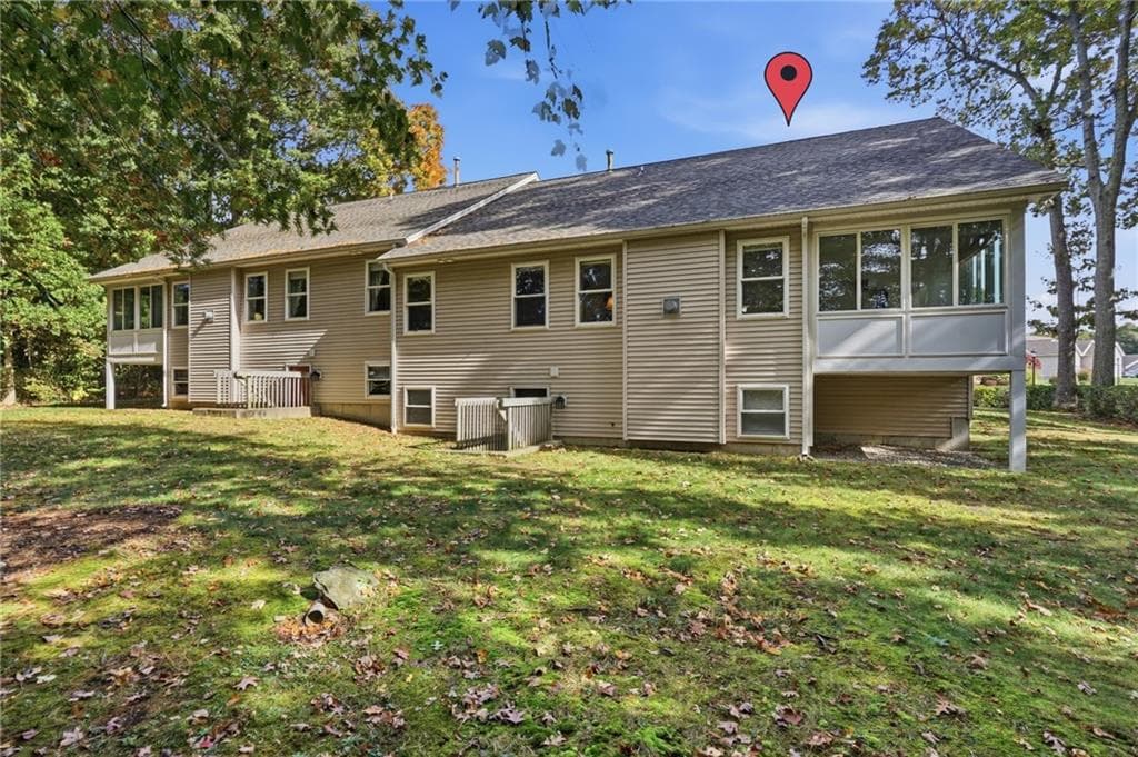 Condominium at 249 Spencer Woods Drive, East Greenwich, photo 31 of 32