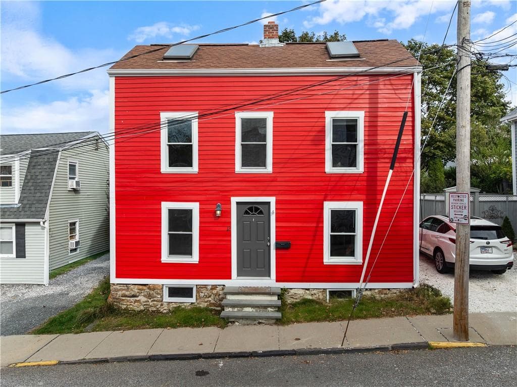 12 Holland Street