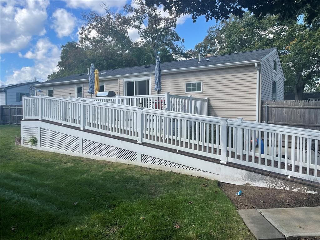 Single Family Residence at 40 Walker Road, Warwick, photo 7 of 32