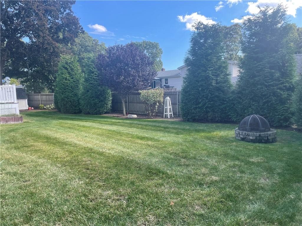 Single Family Residence at 40 Walker Road, Warwick, photo 10 of 32