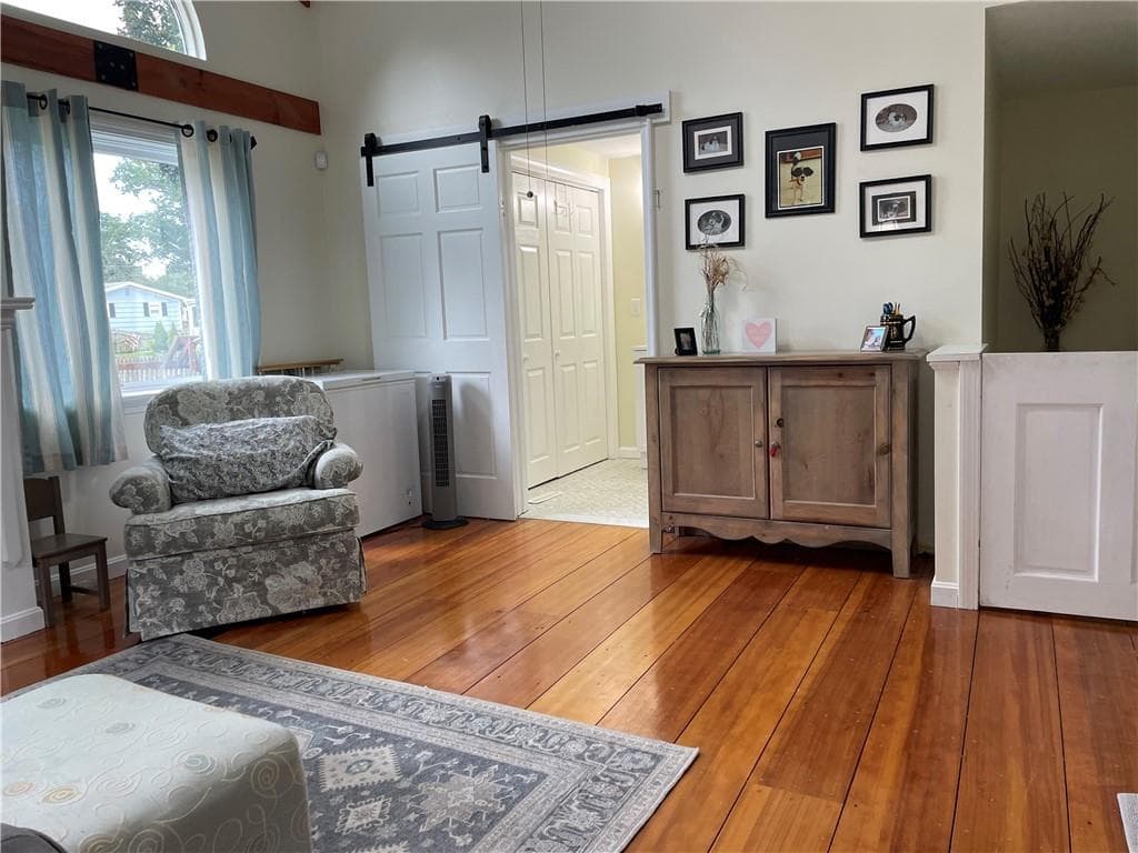 Single Family Residence at 40 Walker Road, Warwick, photo 18 of 32
