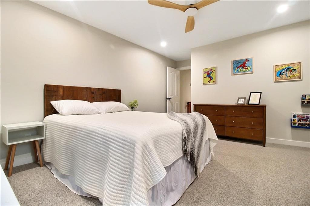 Condominium at 25 Captains Drive, Westerly, photo 28 of 33
