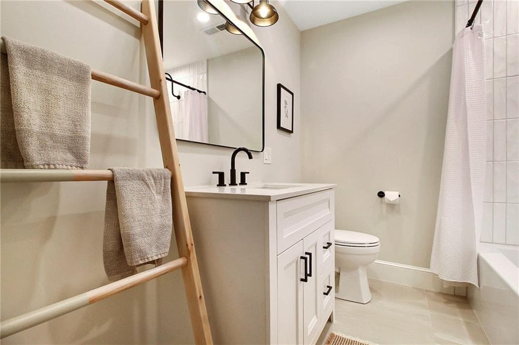 Condominium at 25 Captains Drive, Westerly, photo 29 of 33
