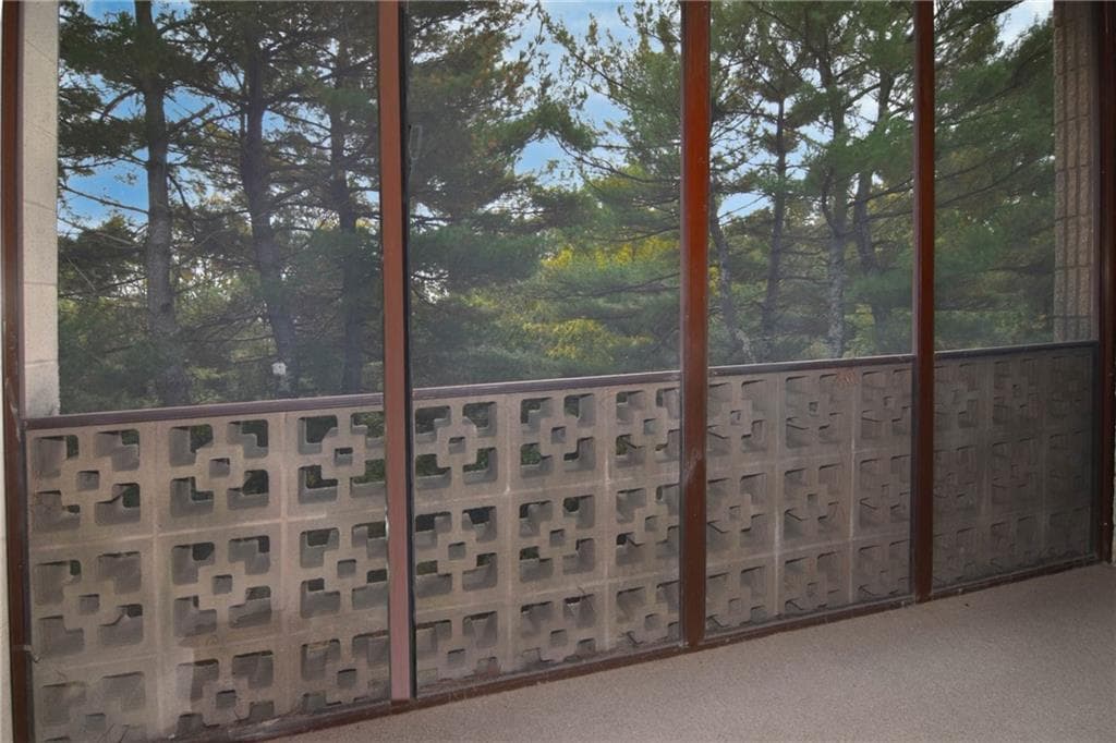 Condominium at 175 HOFFMAN Avenue UNIT 408, Cranston, photo 25 of 26