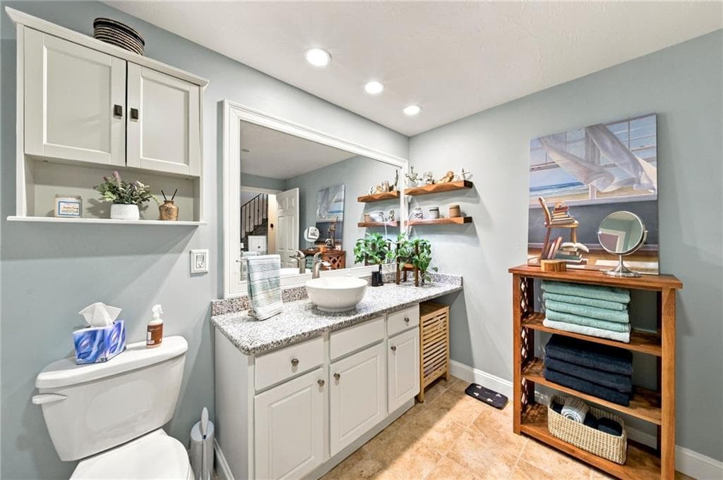 Condominium at 1 Tupperware Drive UNIT 310, North Smithfield, photo 18 of 45