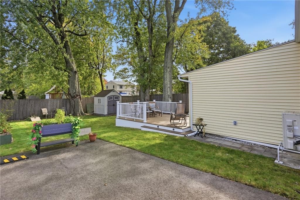 Single Family Residence at 353 Massasoit Avenue, East Providence, photo 31 of 37