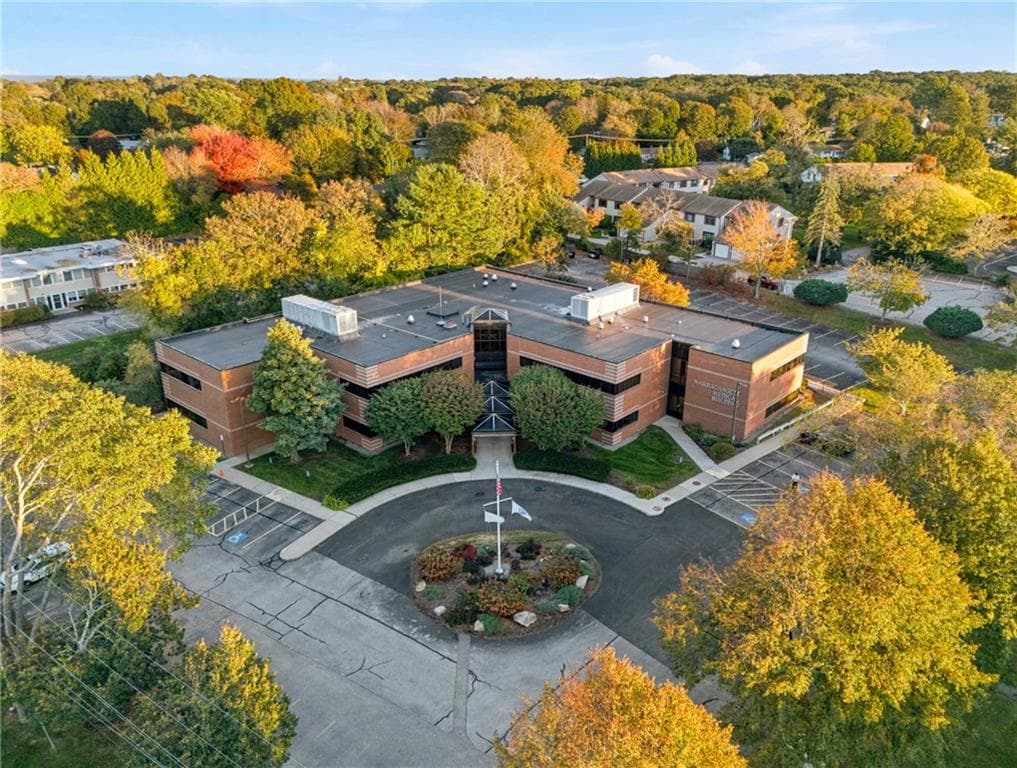 360 Kingstown Road UNIT 105