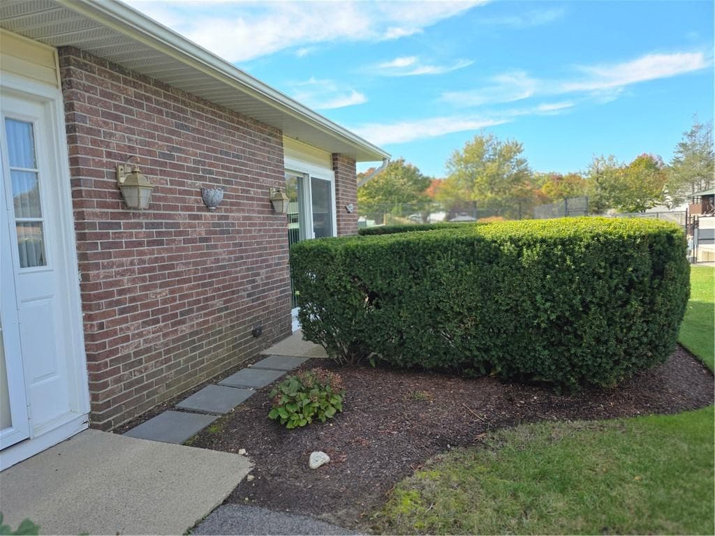 Condominium at 732 Manomet Court UNIT 732, Warwick, photo 13 of 30