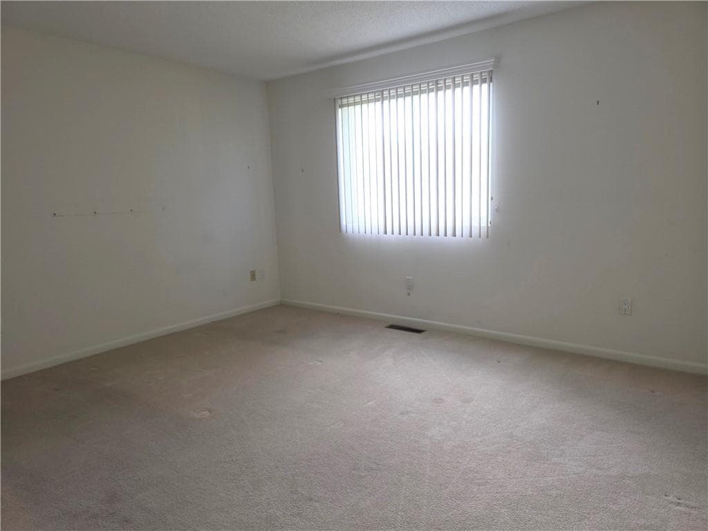 Condominium at 732 Manomet Court UNIT 732, Warwick, photo 7 of 30