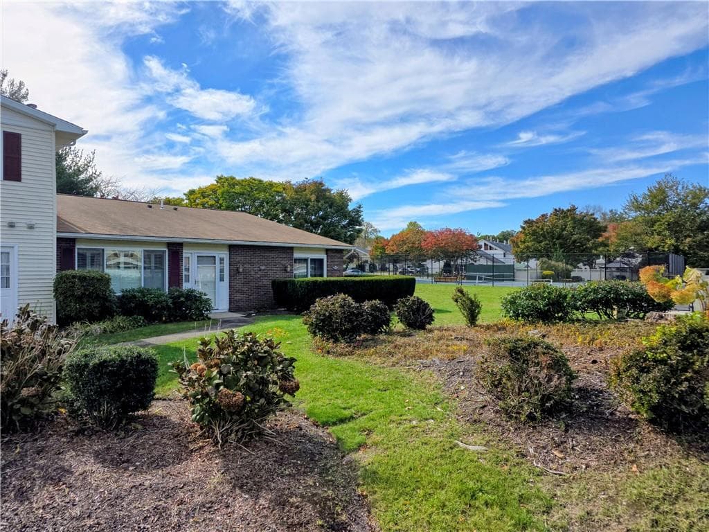 732 Manomet Court UNIT 732