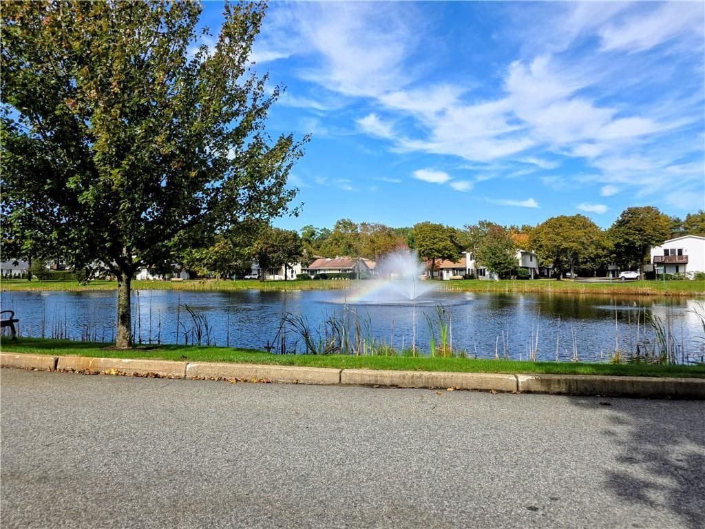 Condominium at 732 Manomet Court UNIT 732, Warwick, photo 30 of 30