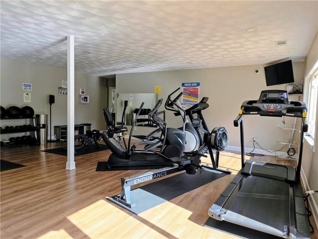 Condominium at 732 Manomet Court UNIT 732, Warwick, photo 21 of 30