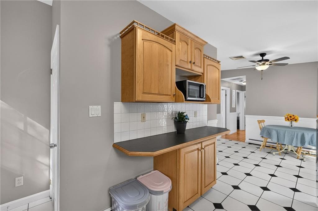 Single Family Residence at 18 Cedar Hills Drive, Richmond, photo 28 of 50
