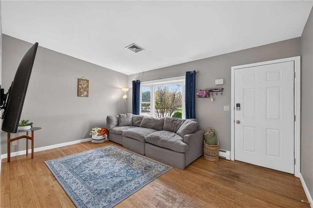 Single Family Residence at 18 Cedar Hills Drive, Richmond, photo 37 of 50