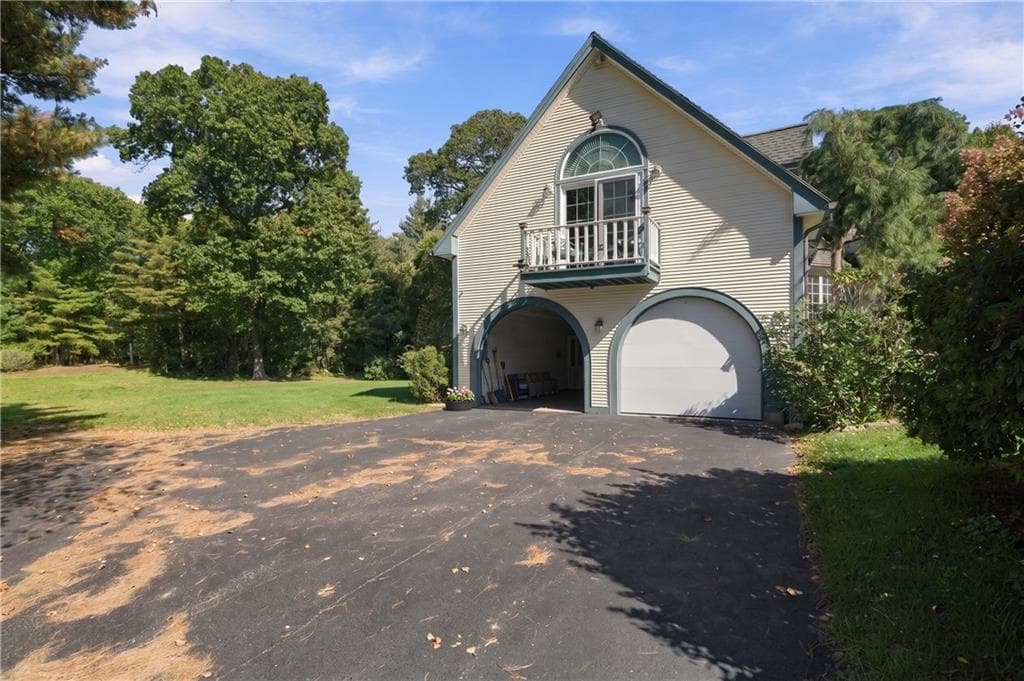 Single Family Residence at 370 Rocky Hill Road, North Smithfield, photo 43 of 45