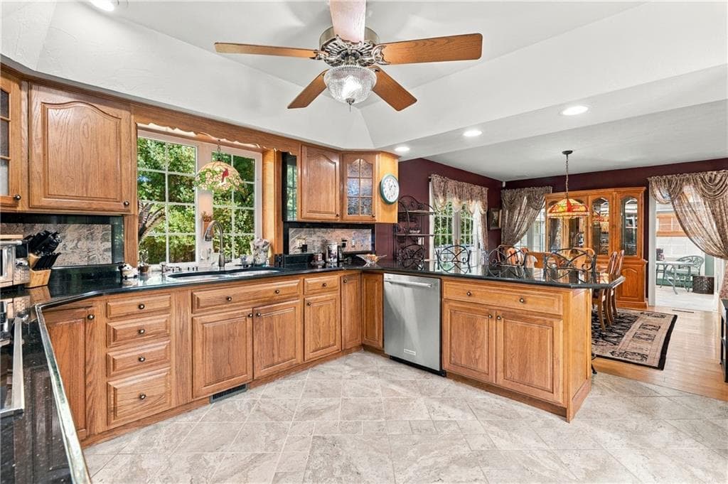 Single Family Residence at 370 Rocky Hill Road, North Smithfield, photo 3 of 45