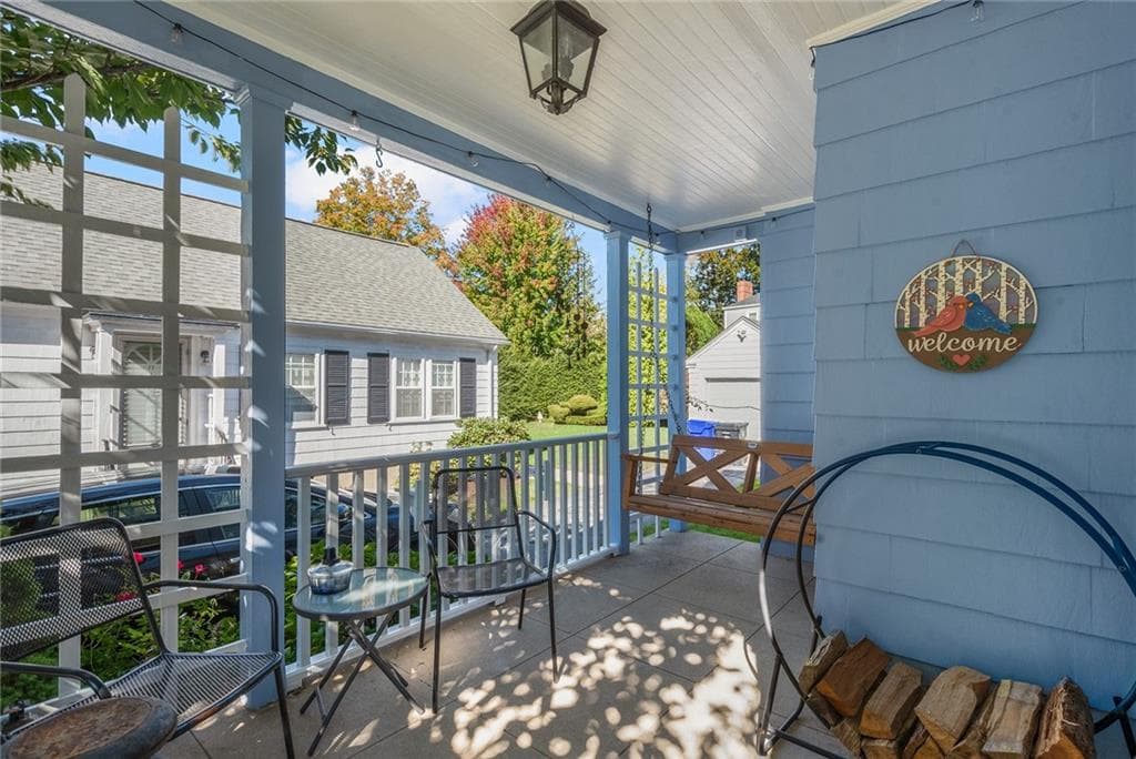 Single Family Residence at 7 Alpha Court, North Providence, photo 4 of 48