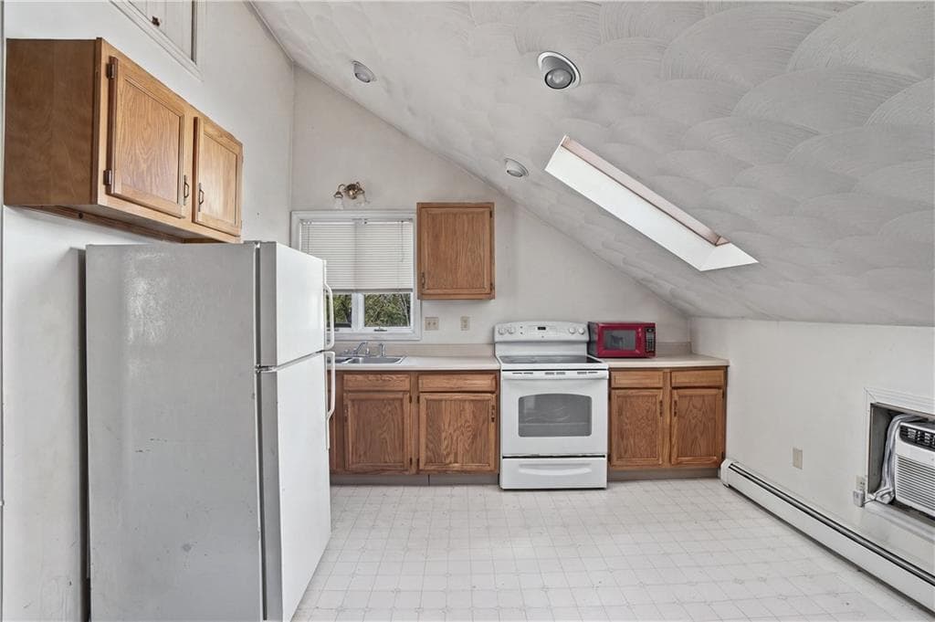 Multi Family at 95 Meadow Street, Pawtucket, photo 31 of 46