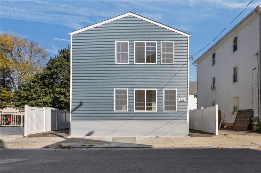 Multi Family at 130 Whitehall Street, Providence, photo 3 of 42